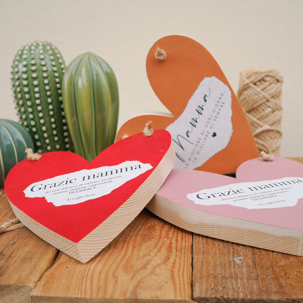 Cuori in legno