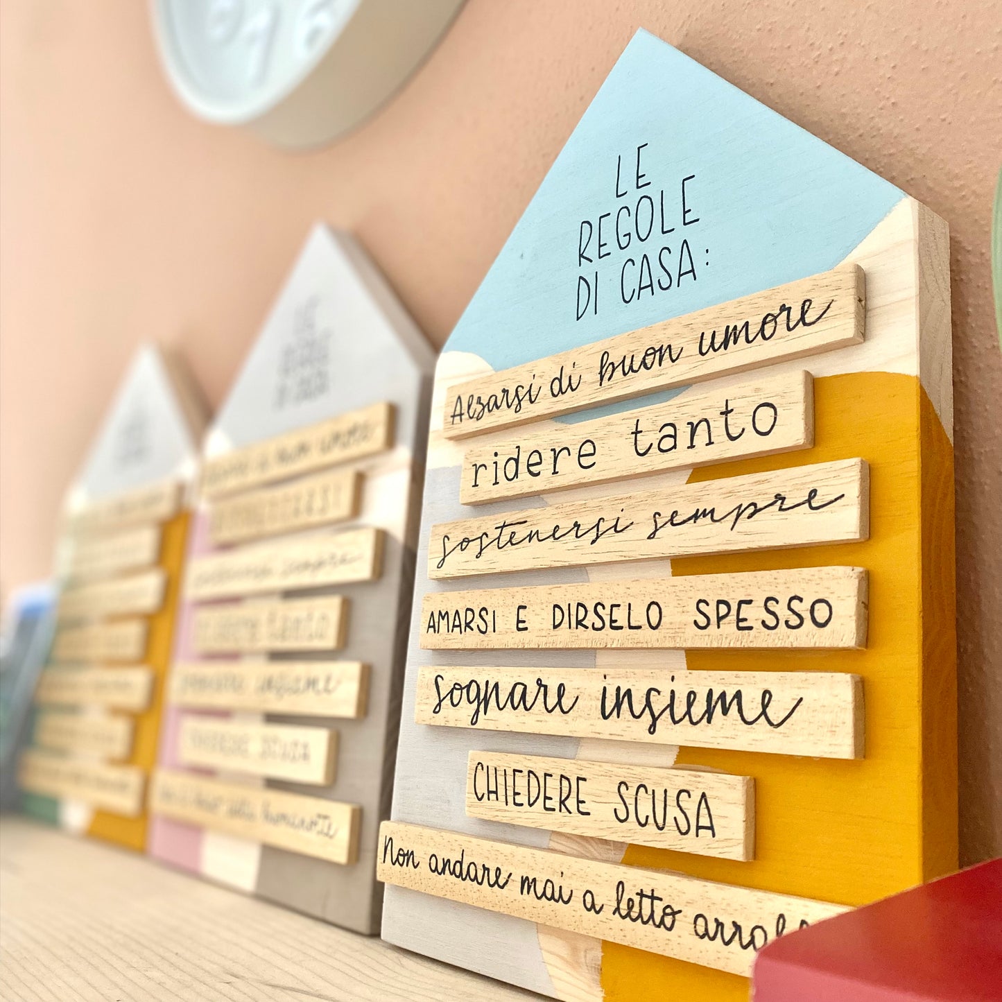 Le regole di casa #2 (azzurro-cenere-giallo)