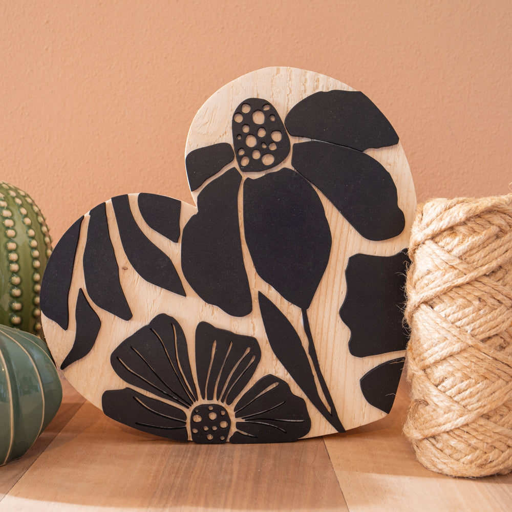 Cuore in legno massello - floreale